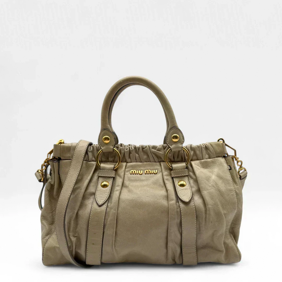 Pre-owned Miu Miu handbag Vitello Lux with shoulder strap made of beige leather