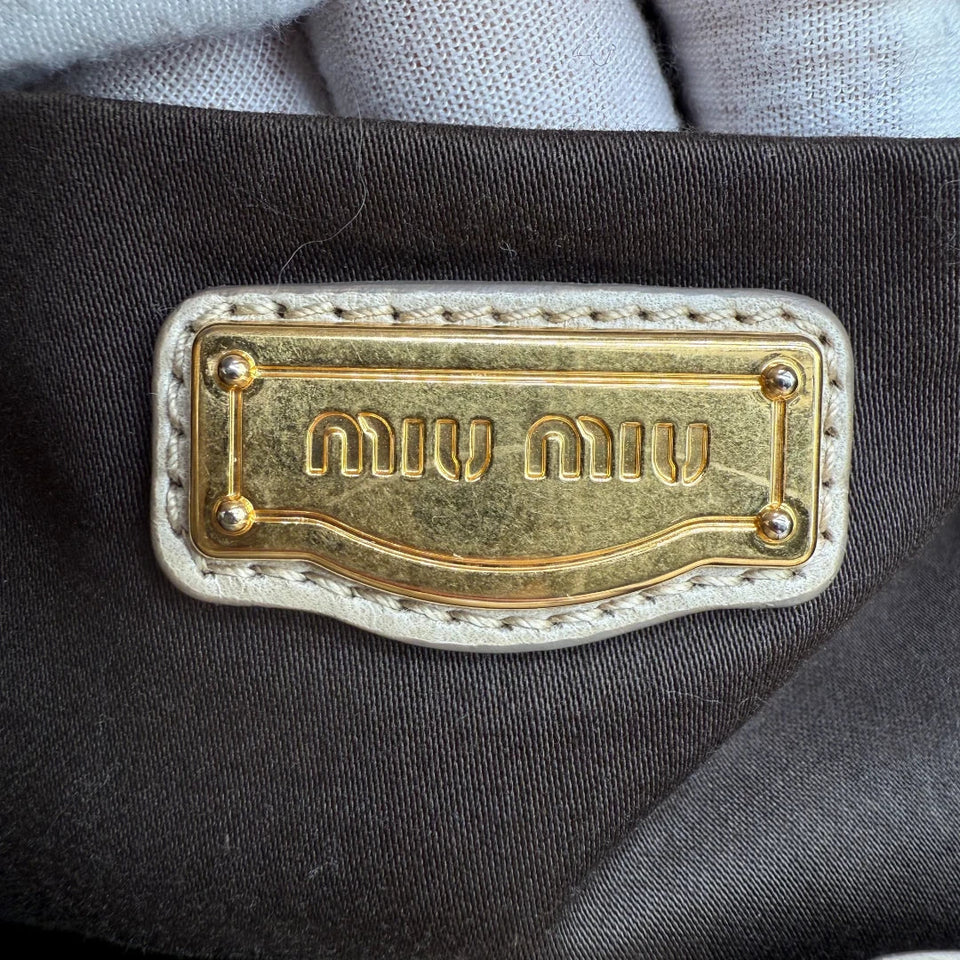 Pre-owned Miu Miu handbag Vitello Lux with shoulder strap made of beige leather