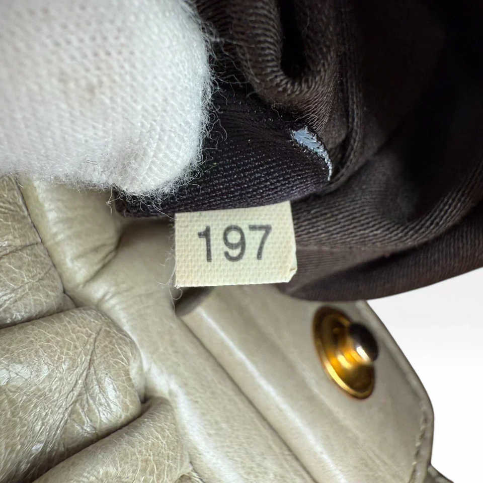 Pre-owned Miu Miu handbag Vitello Lux with shoulder strap made of beige leather