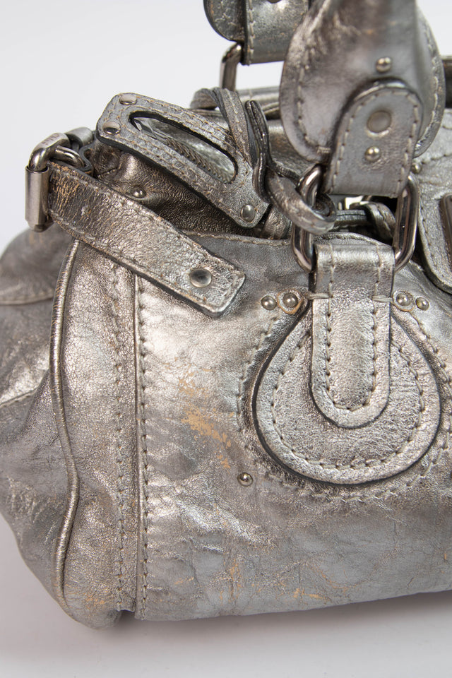 Pre-owned 2000s Chloe Silver Metallic Leather Paddington Shoulder Bag
